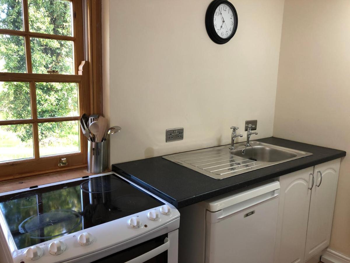 Stables Cottage, Idyllic Location Stunning Views Llandysul Esterno foto